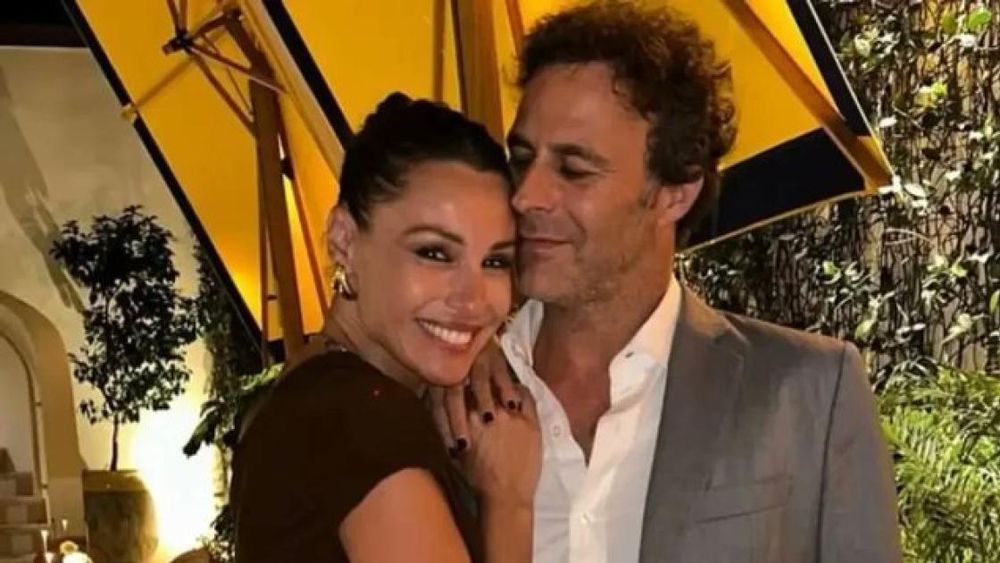 Pampita y Martín Pepa, separados. Pampita y Martín Pepa, separados.
