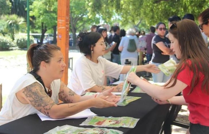 Las semillas que reciben los vecinos son 100% agroecológicas y sin agroquímicos.