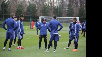 en la seleccion, hay dos dudas para enfrentar a italia