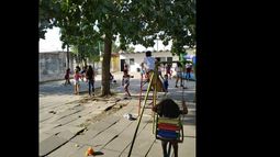 no faltaron los juegos y la merienda.