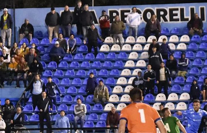 Contra Ferro se tomó la misma medida.