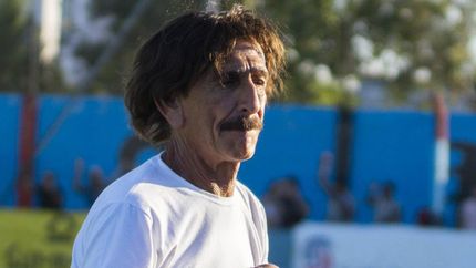 Puños apretados, enorme triunfo.