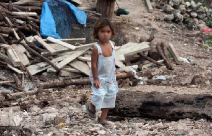 no se logra combatir la pobreza en la niñez.