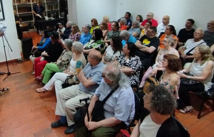 El conservatorio será libre y gratuito.