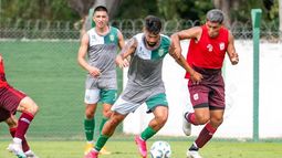 Milton Giménez no estuvo solo arriba.