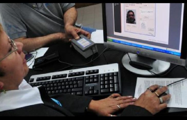 a la espera que se habiliten los centros para sacar las licencias.