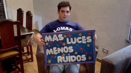 Los padres de chicos con autismo destacan la toma de conciencia.