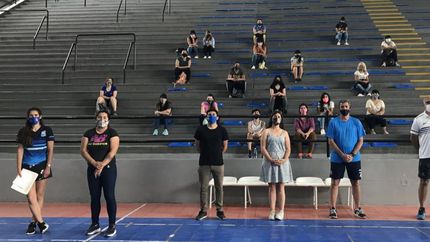 La presentación del curso se realizó en el Parque de Lomas.