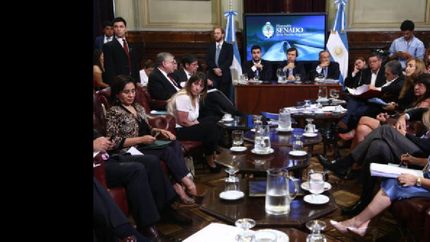 el polemico dnu se debate este martes