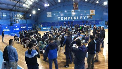 Lo anunció Martín Vila en una asamblea de socios. Lo anunció Martín Vila en una asamblea de socios.