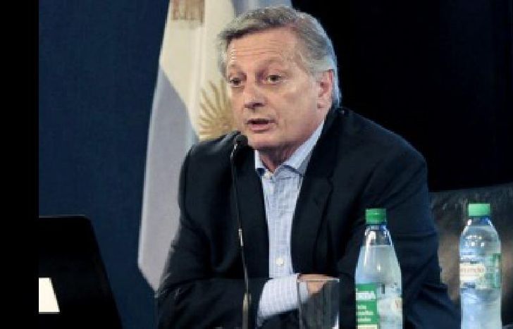 Aranguren afirmó que comprar gas a Chile implica un ahorro de US$ 46 millones