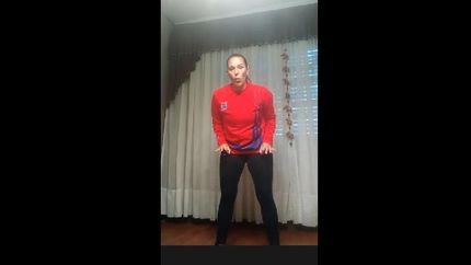 una nueva clase para que adultos mayores hagan ejercicio y se mantengan activos