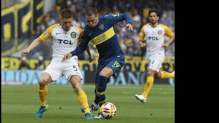 Zárate, de flojo partido, no fue el conductor del equipo.