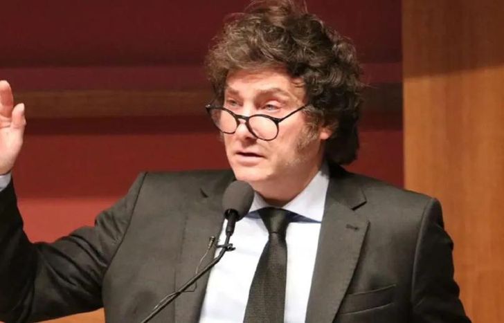 Javier Milei generó fuerte polémica en Stanford por una frase sobre la pobreza.