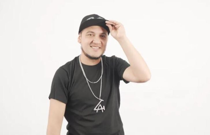 Abel sigue buscando dejar mensajes positivos y de superación con sus canciones.