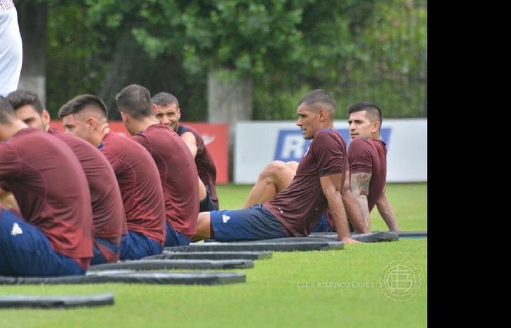 Los jugadores hicieron movimientos livianos.