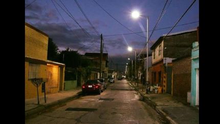 instalaron luces led en el centro de gerli este