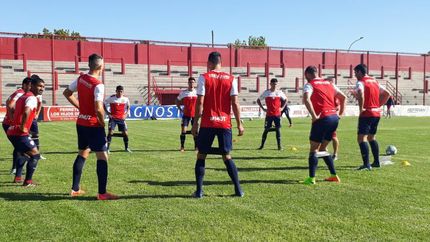 El amistoso se disputó en Timote y Castro.
