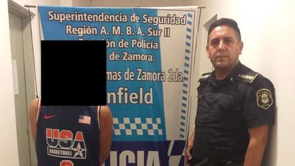 La mujer, de 47 años, lo corrió hasta alcanzarlo. La mujer, de 47 años, lo corrió hasta alcanzarlo.