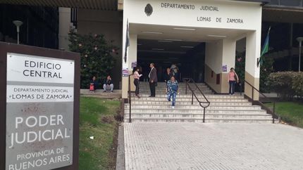 La causa es investigada por la fiscal Silvina Estévez, de la UFI 4 de Lomas.