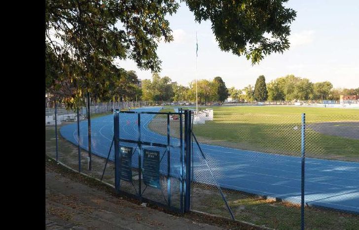 el parque de lomas, cerrado y sin actividades deportivas.