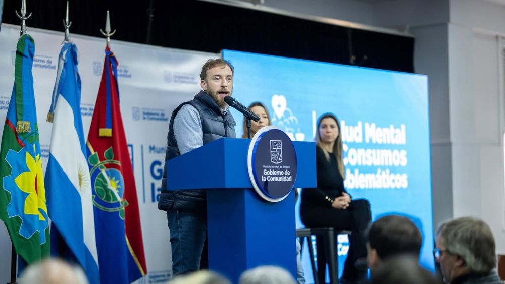 Federico Otermín presentó el programa de abordaje de Salud Mental y Consumos Problemáticos.