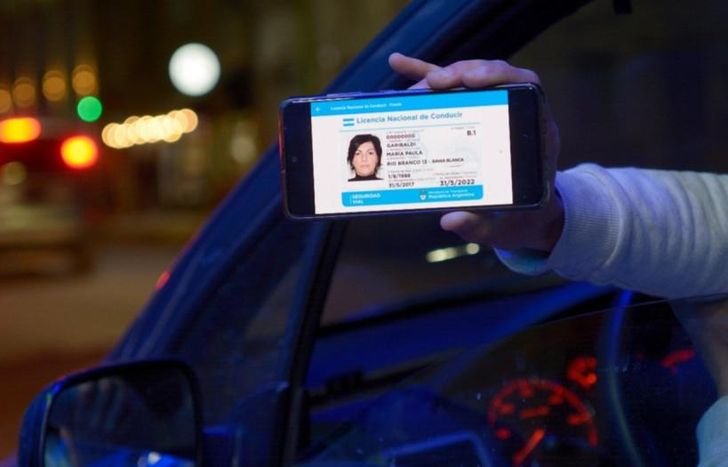 Se conoció hasta cuando se podrá circular con la licencia digital y el trámite de renovación en provincia de Buenos Aires.