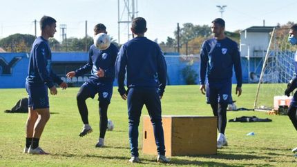 Temperley volvió a los entrenamientos con bajas por Covid. Temperley volvió a los entrenamientos con bajas por Covid.