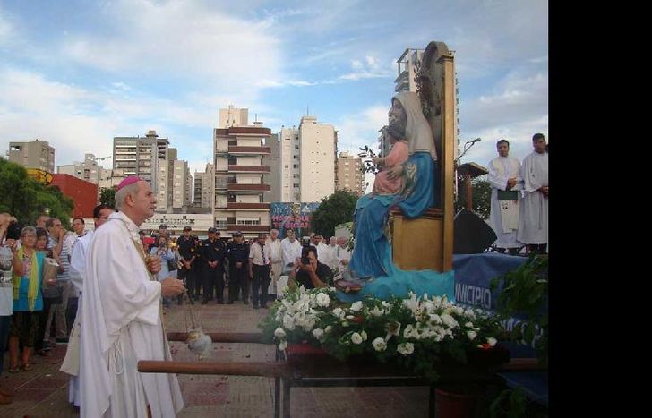La ceremonia será presidida por monseñor Jorge Lugones.