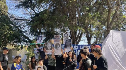 En la Plaza Colón hubo lectura, música, representaciones e intervensiones artísticas.