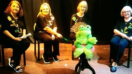 El grupo La Rana que Narra abrirá el encuentro.