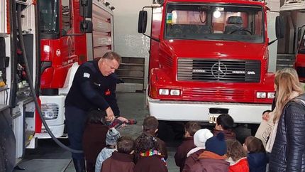 Los chicos, en su día, tendrán la posibilidad de experimentar lo que es ser un bombero.