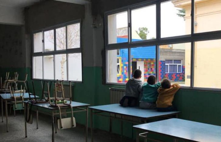 Con la esperanza que los chicos vuelvan a las aulas.