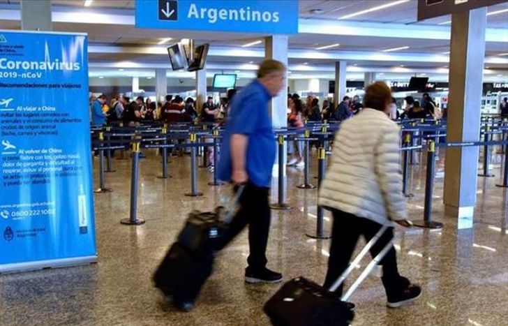 Se viene la temporada de verano pero los casos no bajan.