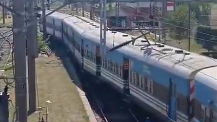 El tren estaba vacío cuando descarriló.