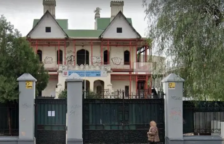 El Palacio Sansinena, un emblema de Temperley.