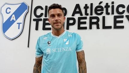 Adrián Arregui apuntó al objetivo de Temperley. Adrián Arregui apuntó al objetivo de Temperley.