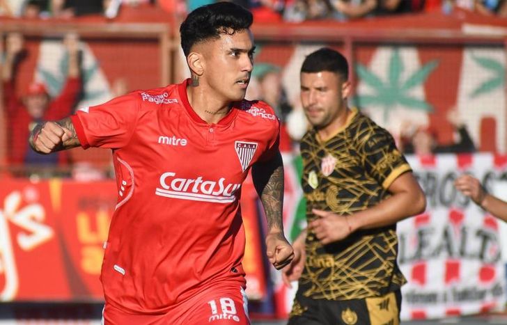 El festejo en la remontada ante Cañuelas.