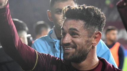 Acosta y el difícil triunfo de Lanús. Acosta y el difícil triunfo de Lanús.