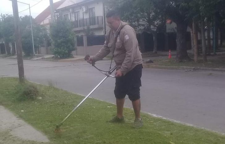 Pide a los vecinos de Turdera que lo llamen.