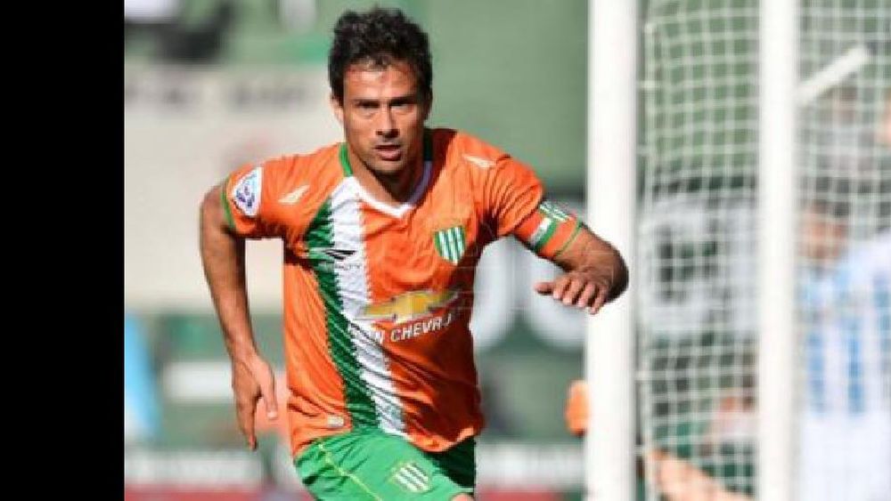 River quiere a Cvitanich pero Banfield no piensa venderlo