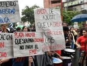 Medida de fuerza en la defensa de la educación pública.