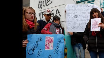 a dos semanas de su muerte, la familia de sandra abalos sigue reclamando la exhumacion de sus restos