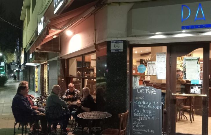 Café París fue fundamental para el nacimiento de una amistad que se mantiene hace décadas.