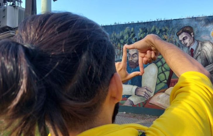 Los murales relacionados a las obras de Cortázar serán visitados en este primer recorrido.