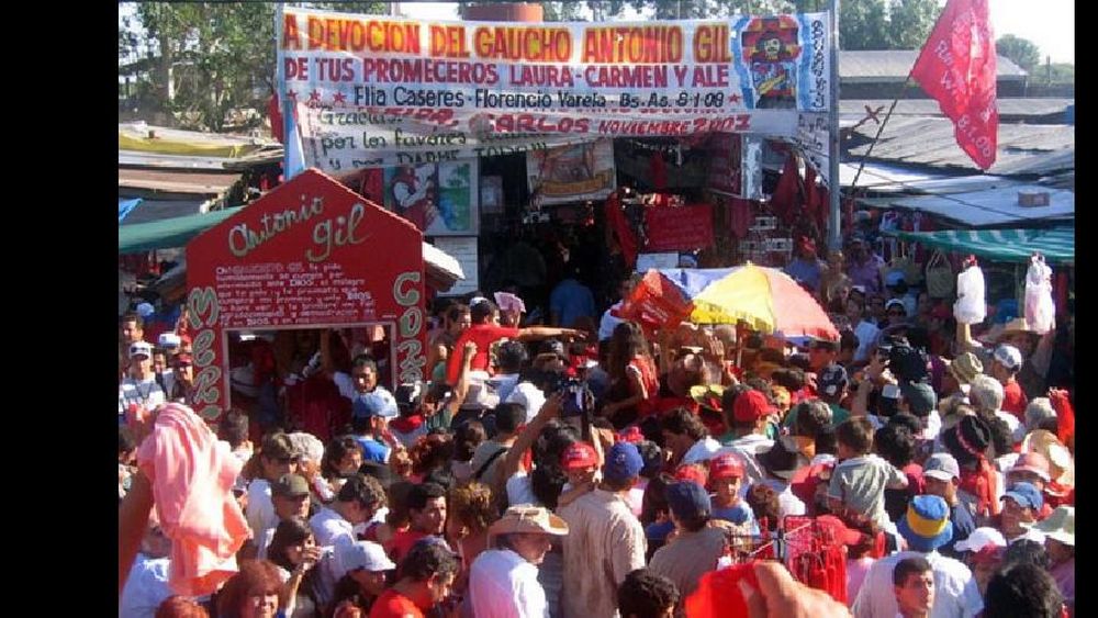 Miles de devotos visitaron el santuario del Gauchito Gil