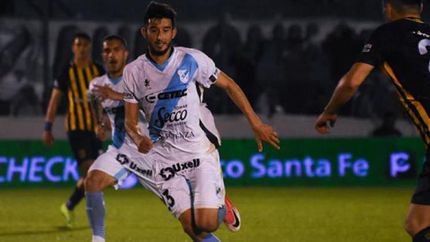 Villasanti jugó una temporada en el Gasolero. Villasanti jugó una temporada en el Gasolero.