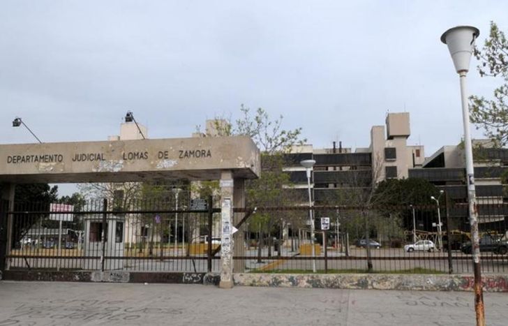 El imputado será juzgado en los Tribunales de Lomas.