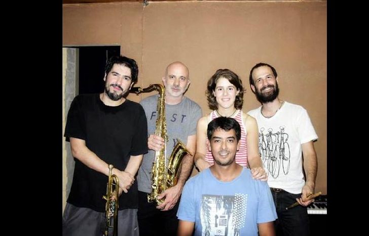 están ensayando hace un mes y éste será nuestro show.