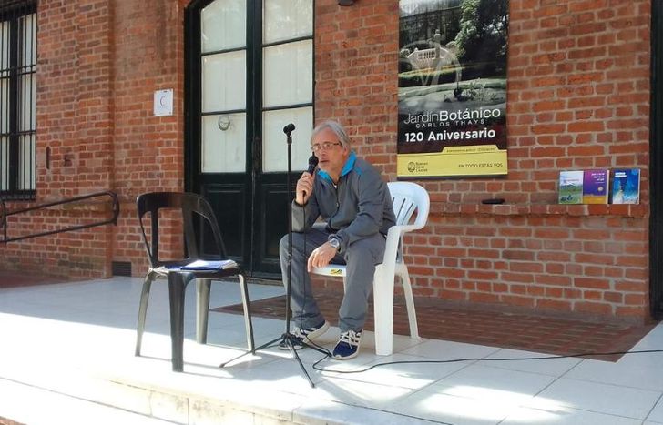 El escritor Juan Botana.